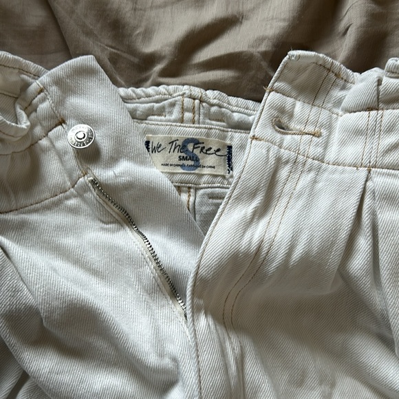 We the FreeNova Denim Paperbag Denim Shorts Cuffed - Picture 5 of 6